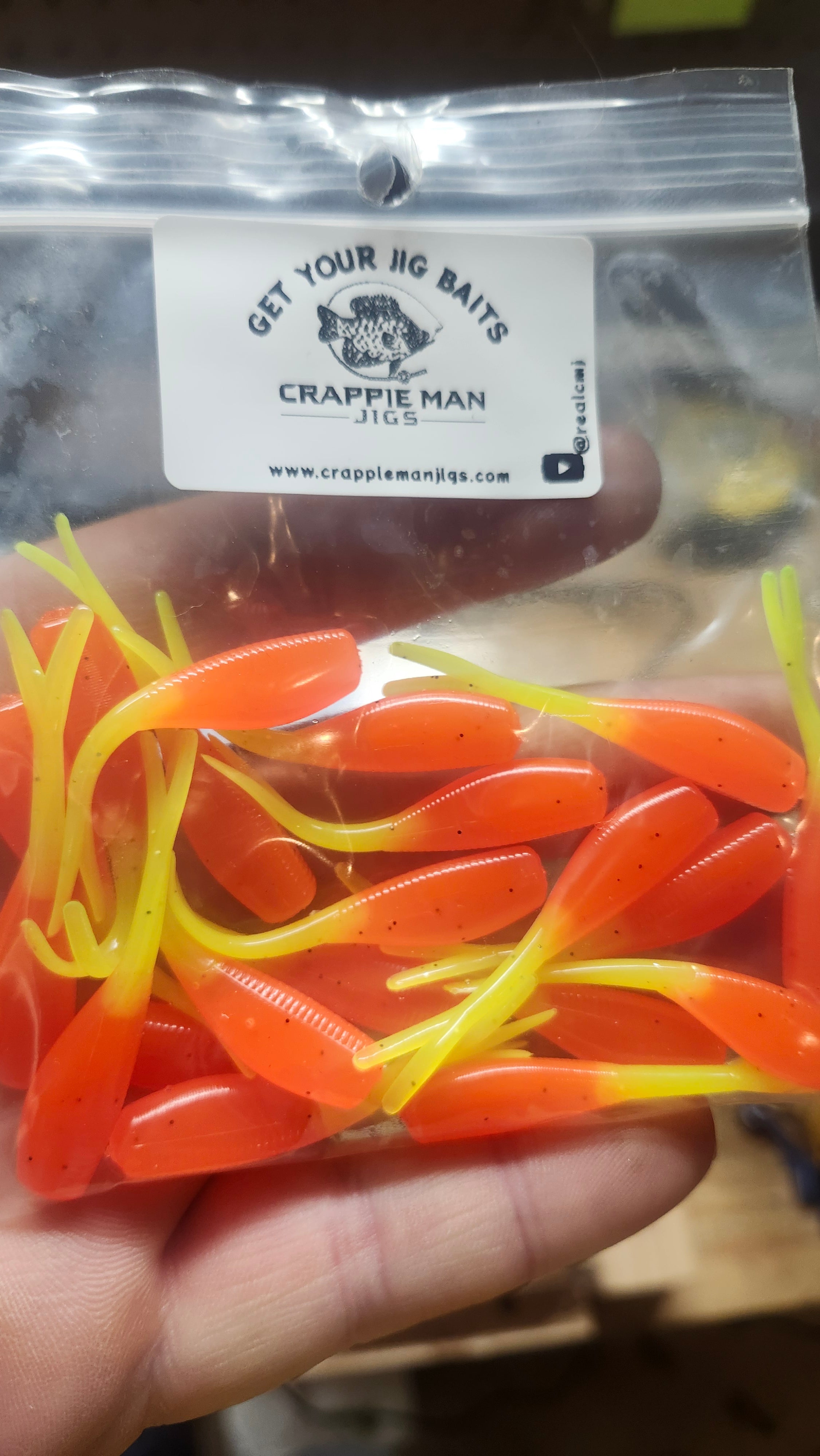 Orange /w Chart Tail 2 inch OG
